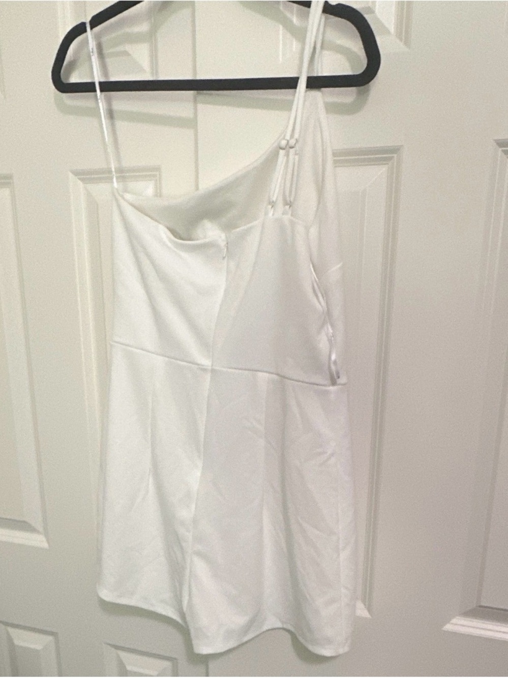 Lulu's White Spaghetti 1 Shoulder Strap Mini Romper - Picture 2 of 4